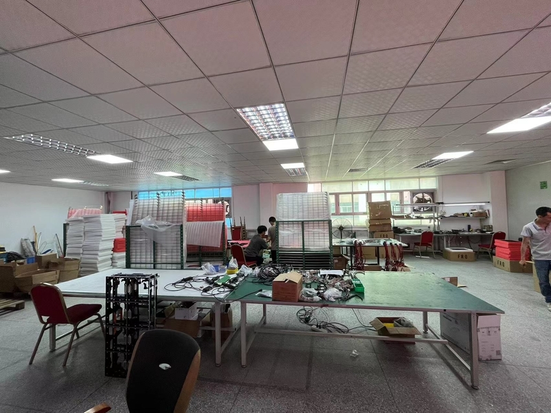Shenzhen Googol Display Technology Co., Ltd linha de produção do fabricante